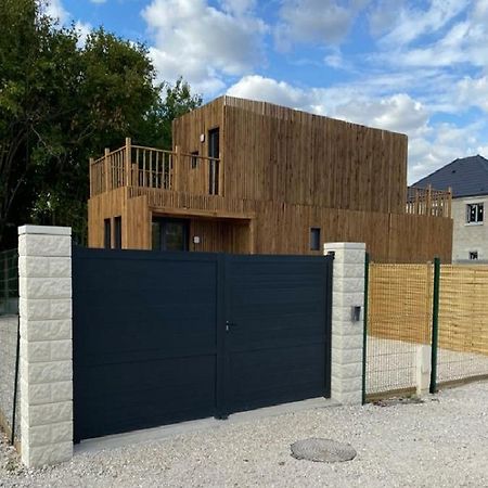 Duplex Atypique En Bois Entre Ville Et Verdures 라샤펠르생매스밍 외부 사진
