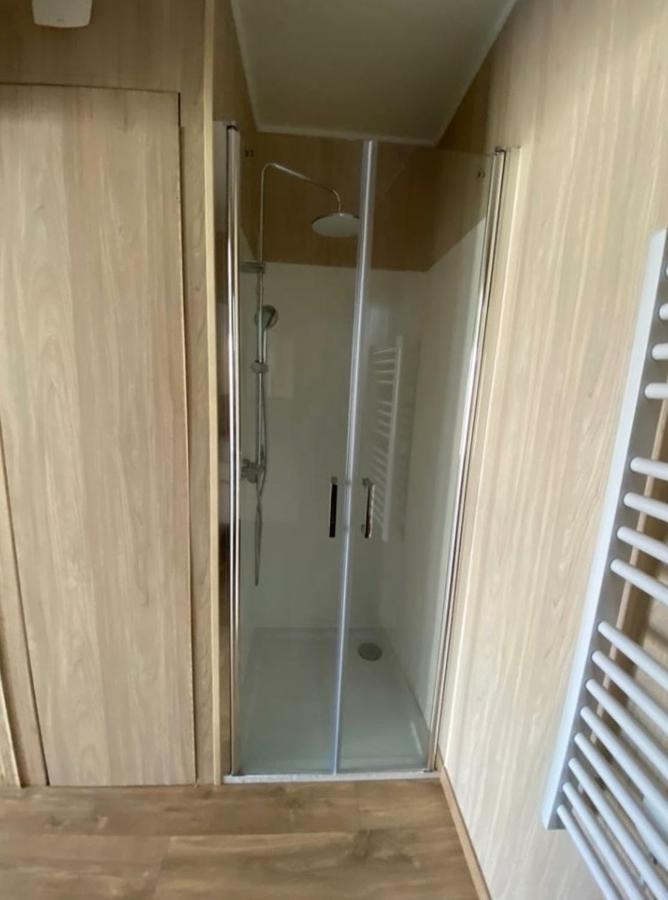 Duplex Atypique En Bois Entre Ville Et Verdures 라샤펠르생매스밍 외부 사진
